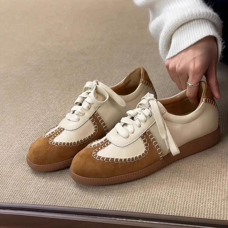Dexun ženske tenisice od teleće kože, vintage casual stil, okrugli vrh, niska debela peta 1–3 cm, vezanje sprijeda