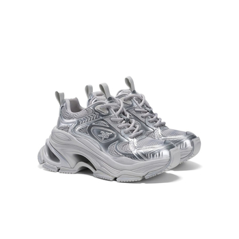 Ženske tenisice tip dad shoes | Gornji dio od kože bivola | Protuklizna gumena potplat | Zakopčavanje vezicama | Okrugla nosnica