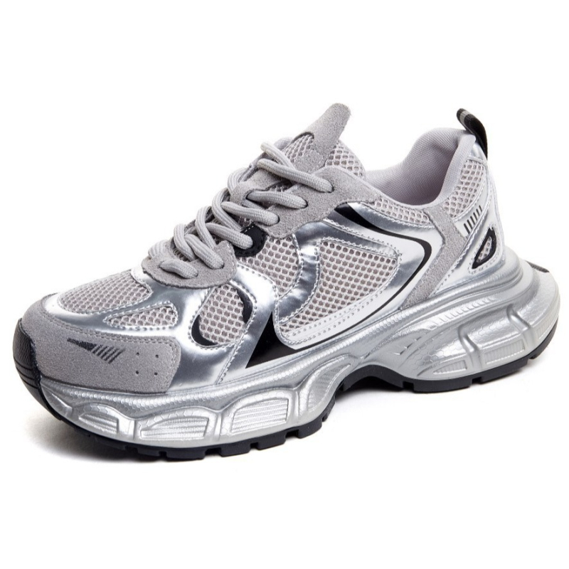 Dámske tenisky s hornou z dvorej hovädzej kože, stredná päta 3–5 cm, penová podrážka, predné šnurovanie