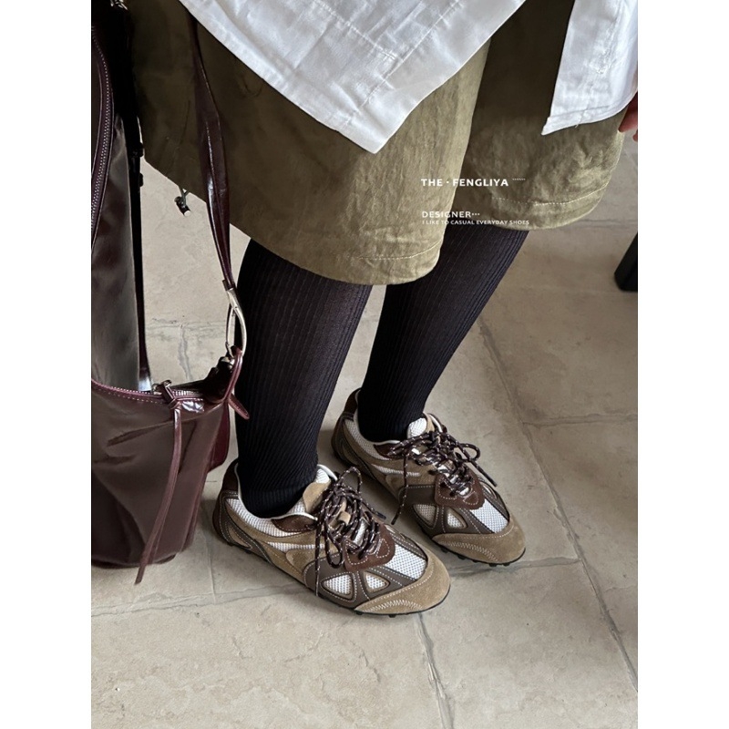 Sieviešu īstas ādas apavi ar zemāku augšdaļu – elpojoši, viegli, gumijas zole, virsma: teļa āda, iekšējais audums (Elpojoši, Viegls, Gumijas zole, Virsma: teļa āda, Iekšējais audums)