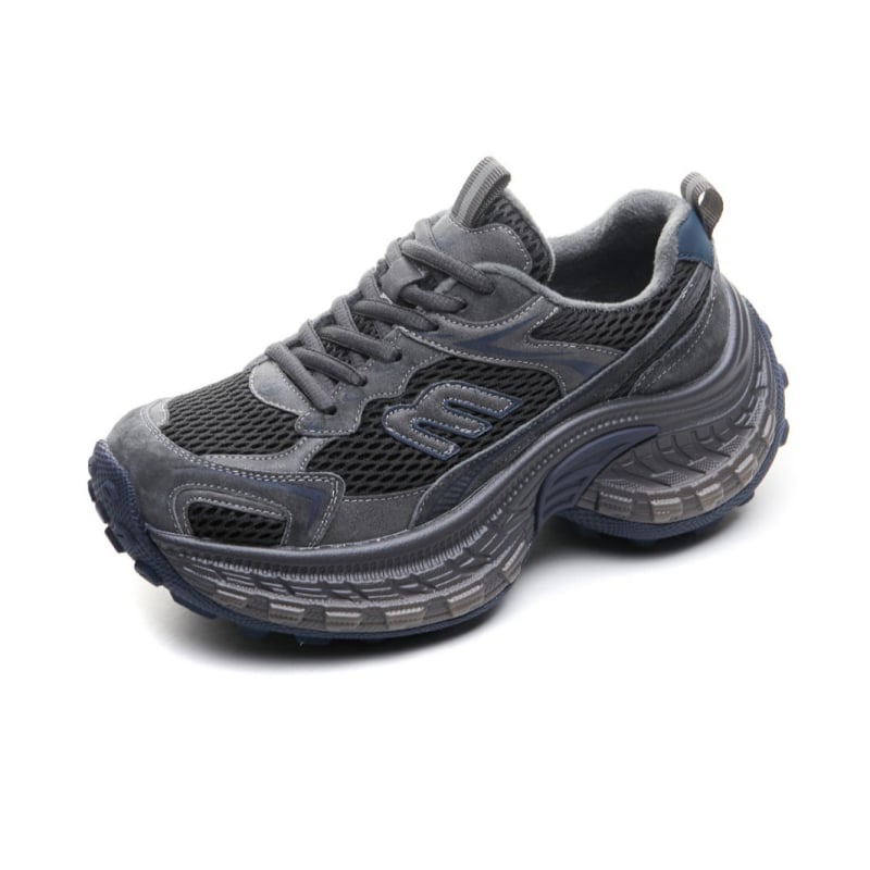 Pantofi de damă tip Dad Shoes, cu partea superioară din plasă, toc de 6–8 cm, talpă din cauciuc respirabilă, închidere cu șiret frontal