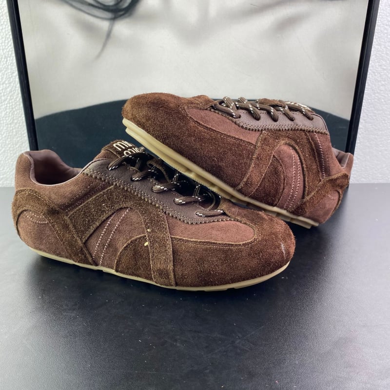 Ženske tenisice u korejskom stilu, prirodna koža i velur, retro dizajn, okrugli vrh prsta, vezanje, niski potpetica 1–3 cm, ulošak od svinjske kože