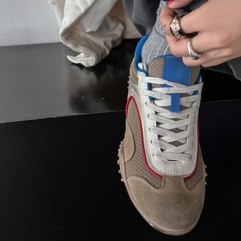 Dámske topánky typu Dad Shoes s PU+sieťovaným vrchnkom, šnurovanie, PU stielka, gumová podrážka, nízky podpätok 1-3 cm