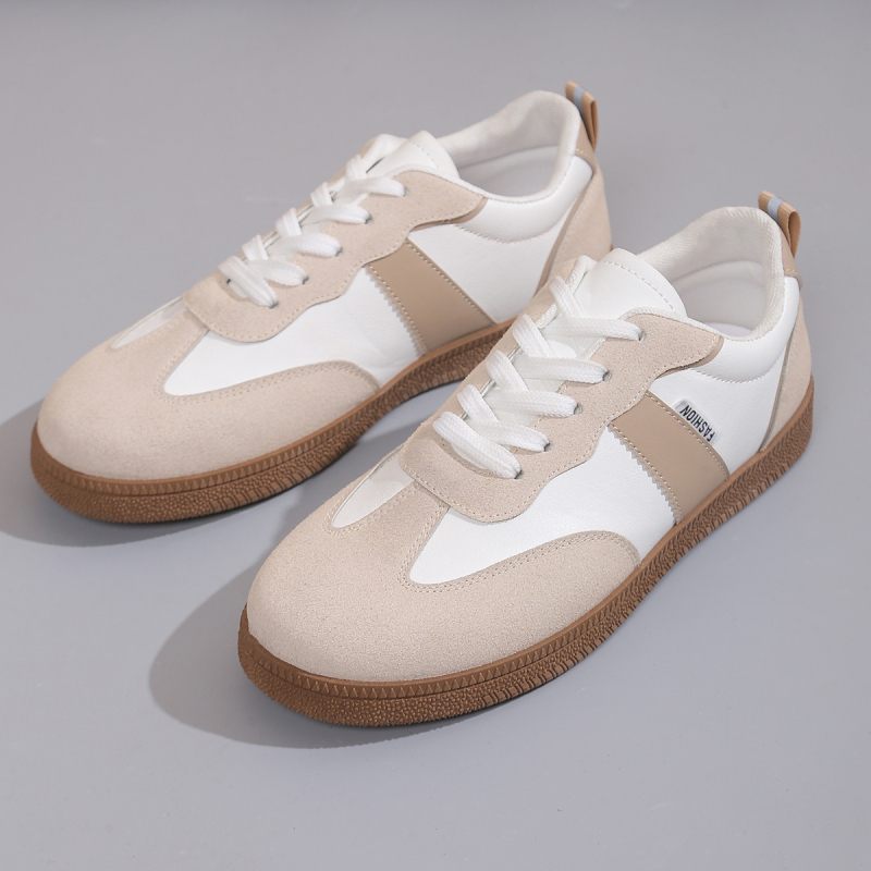 Dámske športové topánky – PU horná časť, priedušná sieťovina, šnúrky, gumová podrážka, výška päty 3–5 cm