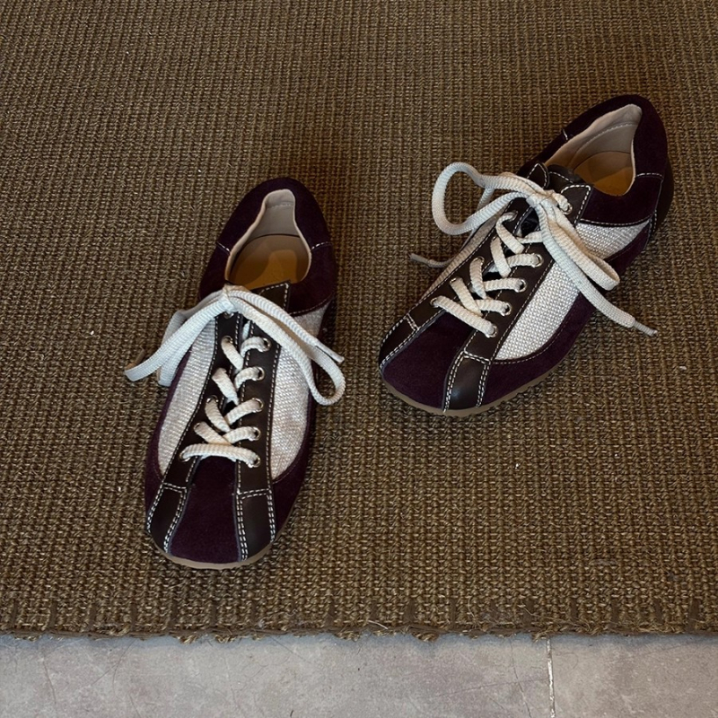 Női lapos cipő fűzős, kerek orrú, alacsony sarok, felsőrész marhabőr + műbőr + textil