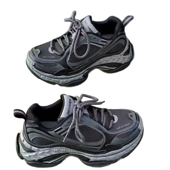 Unisex retro dad tenisky s hrubou podrážkou na zvýšenie výšky, predné šnurovanie, priedušné, protišmykové; vrchný materiál: hovädzia useň + textil + koža; vložka: bravčová koža