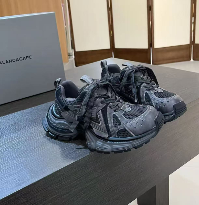 Ženske zimske tenisice Dad Shoes s gornjim dijelom od kože i tkanine, okrugli vrh, visina peta 6-8 cm