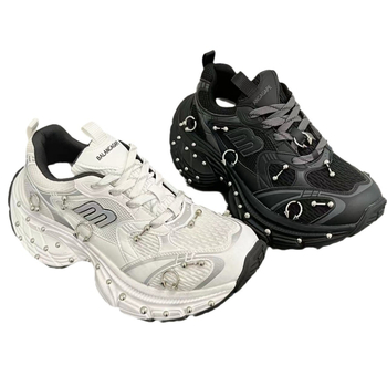 Unisex tenisice dad sneakers s metalnim rivet detaljima, debeli potplat za povećanje visine, mrežasti gornji dio, vezanje, PU uložak