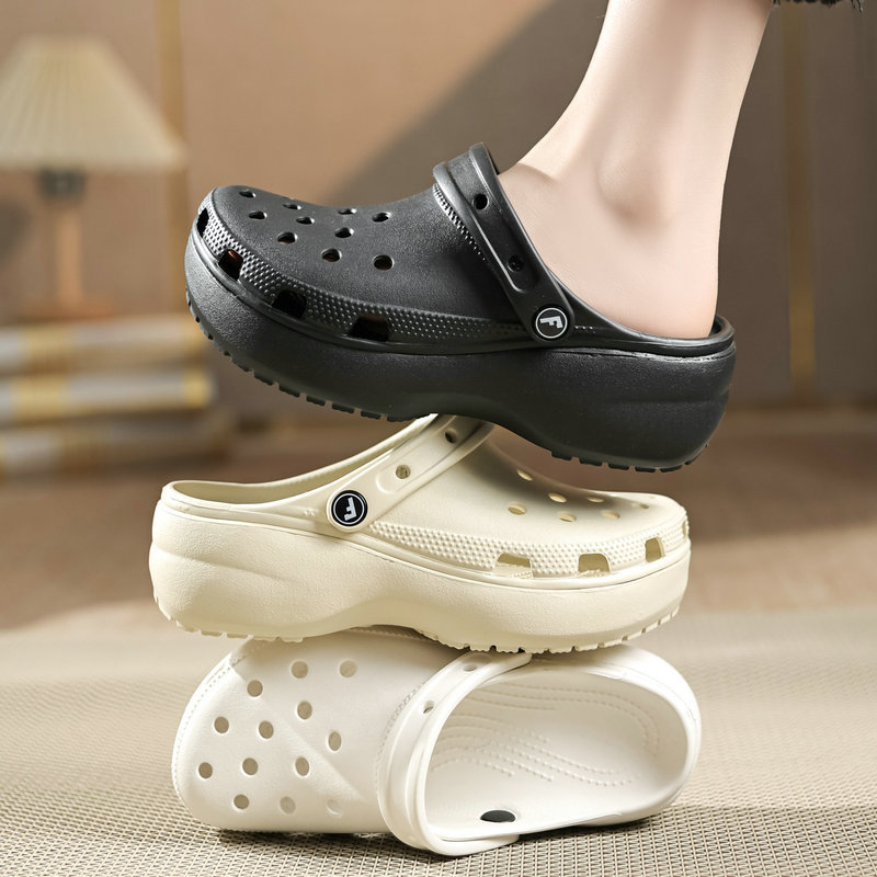Crocs stil papuče s EVA gornjim dijelom i EVA gazom, okrugli vrh, opušten stil, jednobojne