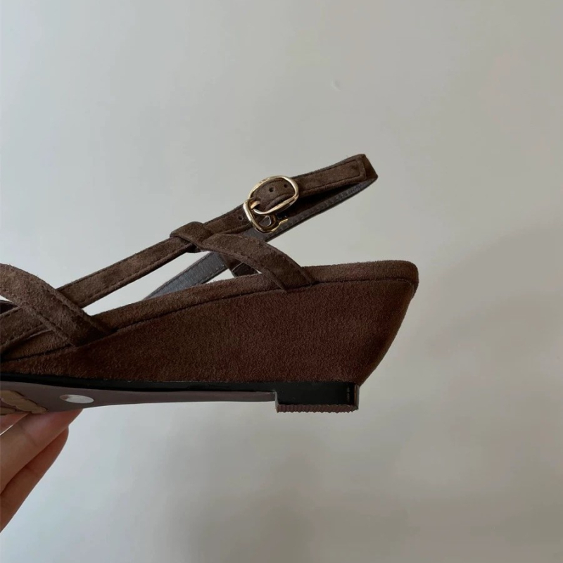 Rimske sandale - retro stil, gornji dio od janjeće kože, okrugli vrh, gumeni potplat, kopča (Janjeća koža, Okrugli vrh, Gumeni potplat, Retro stil, Kopča)