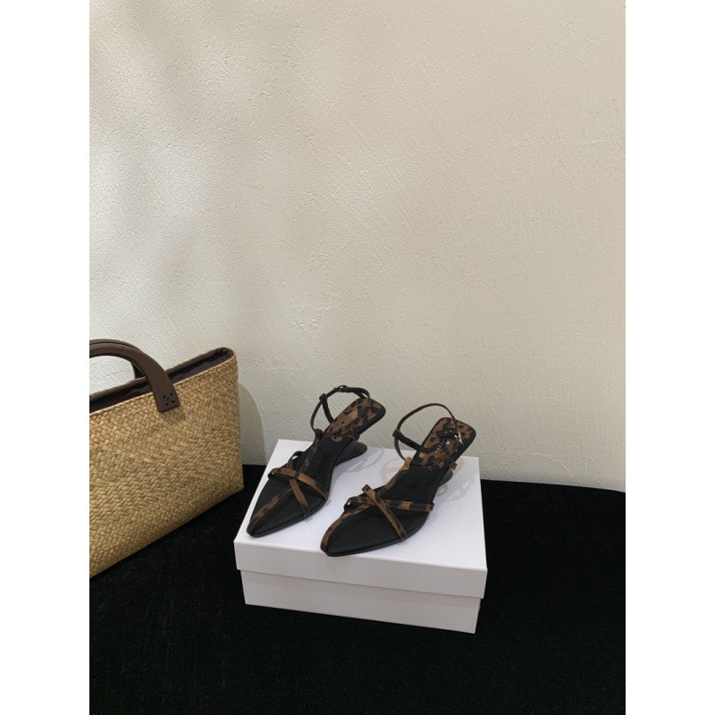 Sandále s otvorenou špičkou a tenkými remienkami, ultra-fiber vrchný materiál a podšívka, gumová podrážka, leto 2025