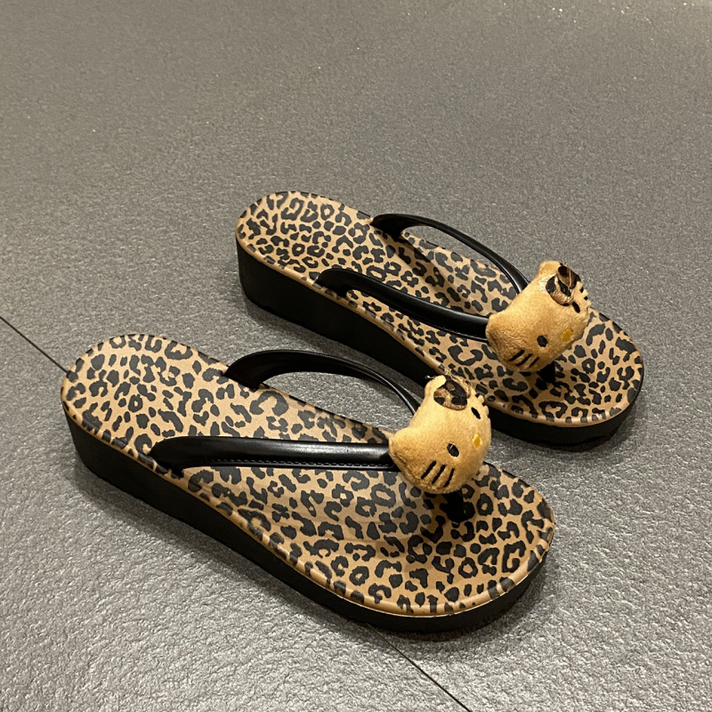 Ženske japanke s leopardim uzorkom, PVC gornji dio i PVC đon, 3–5 cm klinasti potplat, brzo sušenje, prozračnost, injekcijski oblikovana đon