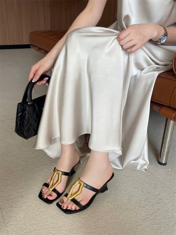Sandale s klinastim petom, Slip-On, četvrtasti nos, gornji materijal: super fiber, unutarnji materijal: super fiber, potplat: PU