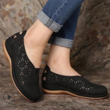 Ženske slip-on loaferice s perforiranim dizajnom, okrugli vrh, frosted vamp, gumeni potplat, PU podstava