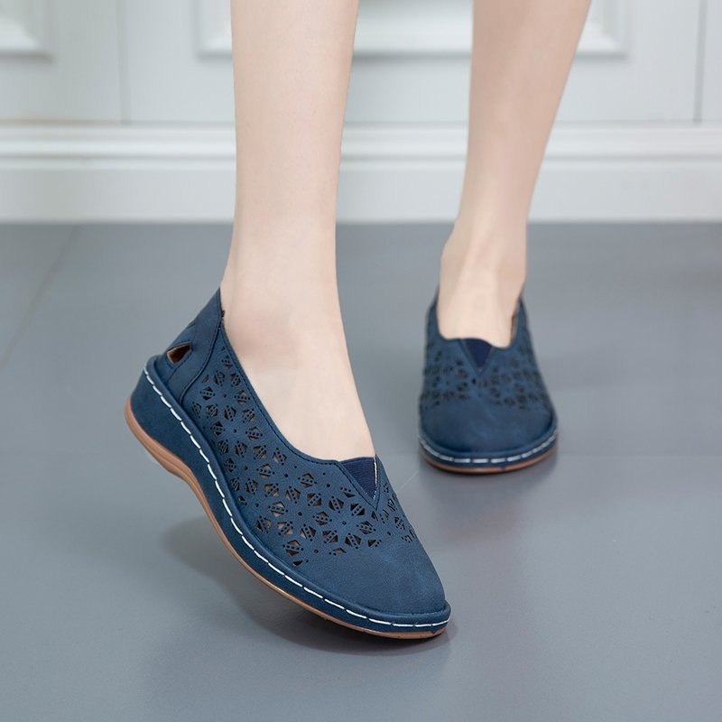 Ženske slip-on loaferice s perforiranim dizajnom, okrugli vrh, frosted vamp, gumeni potplat, PU podstava