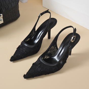 Sandale cu vârf ascuțit, broderie dantelată, curea cu un singur bretei, toc în formă de pană, 3–6 cm