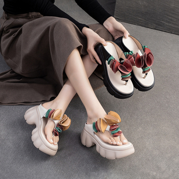 Sandale pentru femei etnice cu imprimeu floral, platformă înclinată, din piele, talpă din spumă, vârf rotund, vara 2024