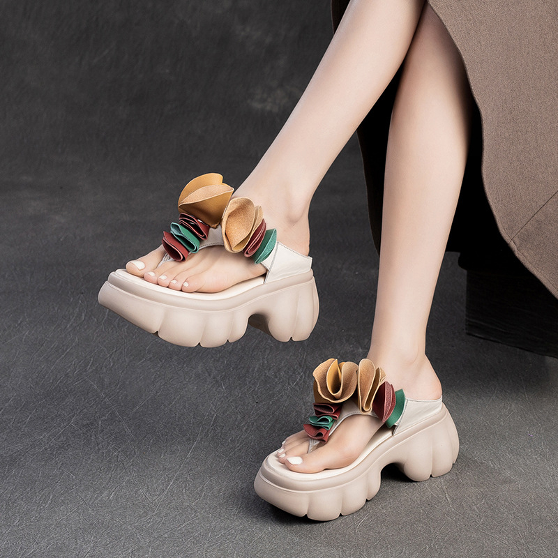 Sandale pentru femei etnice cu imprimeu floral, platformă înclinată, din piele, talpă din spumă, vârf rotund, vara 2024