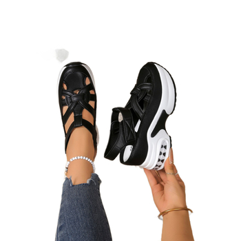 Női római szandál Velcro zárással, platformos talp, felsőrész szintetikus bőrből, PU bélés, kerek orr