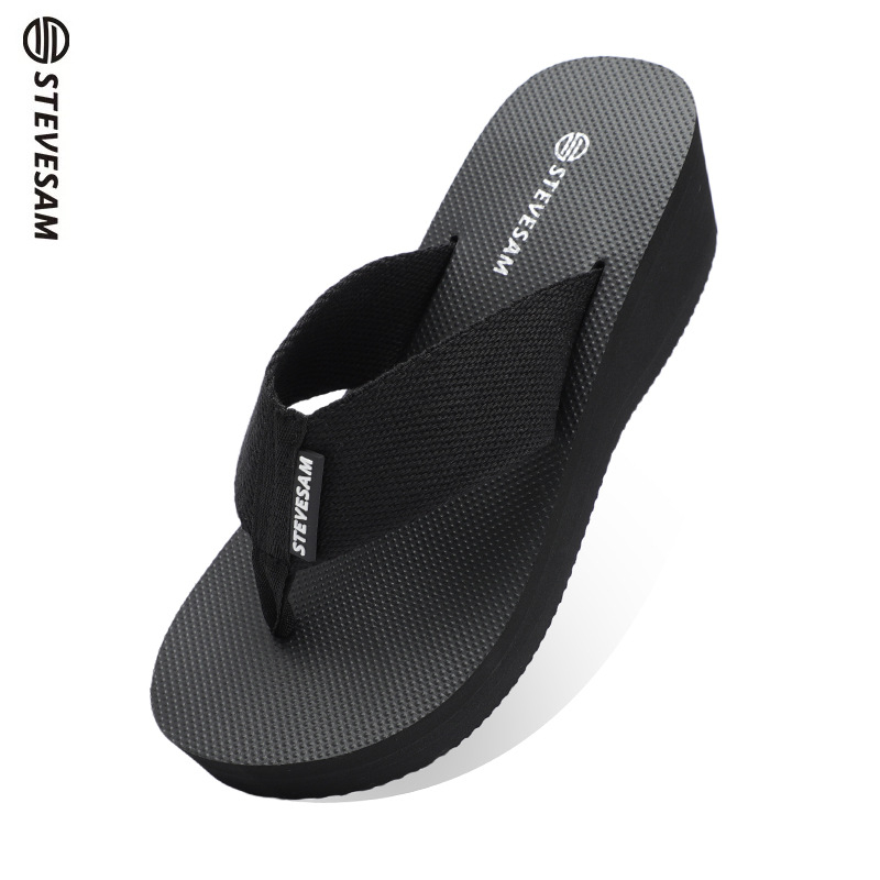 Ženske japanke s 6 cm debelom podlogom, klin 6–8 cm, PVC gornji dio, široka traka od tekstilne trake, protuklizna gumena podloga