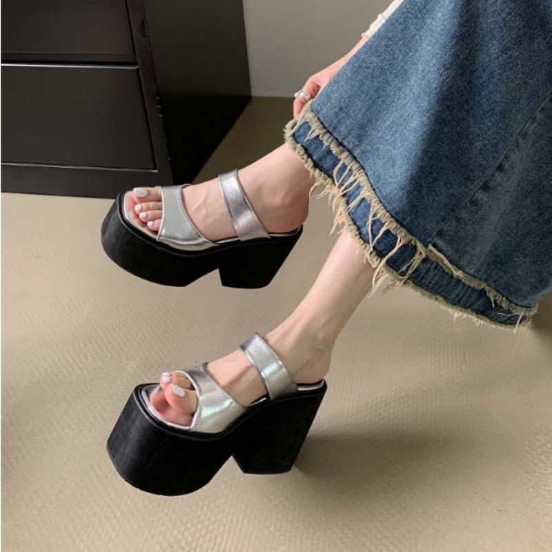 Sandale s klinom, 11 cm visoka peta, gornji materijal mikrovlakno, unutarnji materijal mikrovlakno, potplat od pjene, oblik prstiju: riblja usta, korejski stil