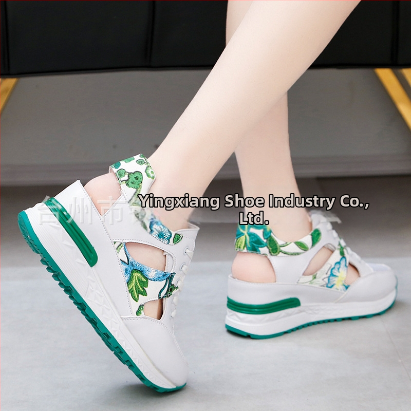 Elpojošas sporta sandales ar sietveida augšējo daļu, iekšējā augstuma palielinājums, šņorēšana, apaļa purngals, PU augšdaļa, gumijas zole