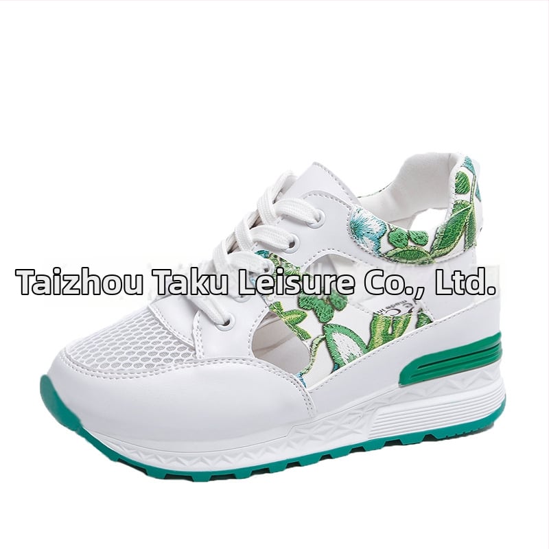 Elpojošas sporta sandales ar sietveida augšējo daļu, iekšējā augstuma palielinājums, šņorēšana, apaļa purngals, PU augšdaļa, gumijas zole