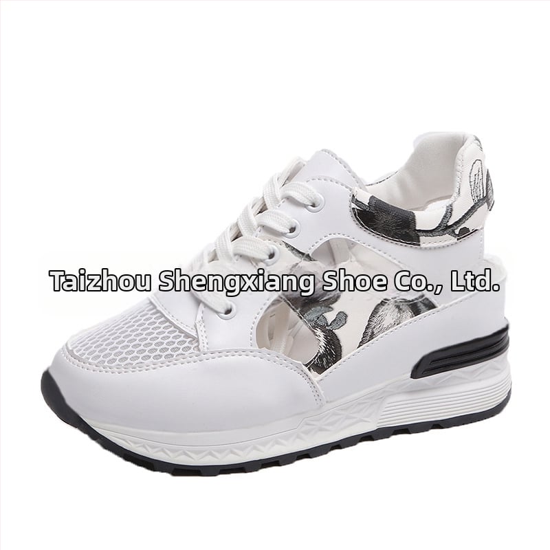 Elpojošas sporta sandales ar sietveida augšējo daļu, iekšējā augstuma palielinājums, šņorēšana, apaļa purngals, PU augšdaļa, gumijas zole