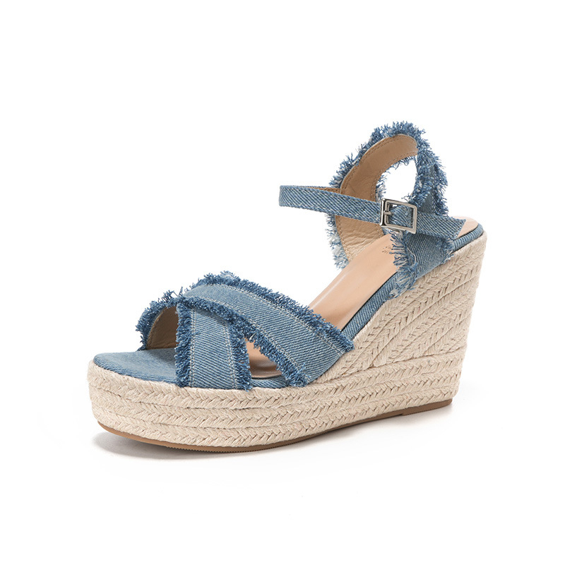Ženske denim sandale s križnim remenima, klinasti potplat, okrugla špička, PU podstava