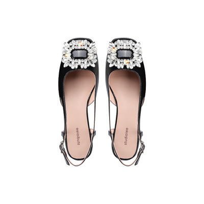 Sandale pentru femei cu vârf pătrat, toc pană, partea superioară din microfibră, talpă din cauciuc, închidere cu cataramă