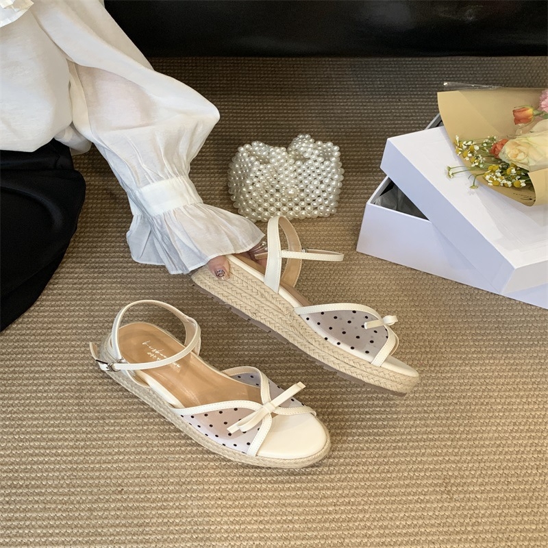 Дамски сандали с една презрамка и катарама, PU горна част и подметка, клиновидна подметка, закръглен нос, корейски стил, лято 2025