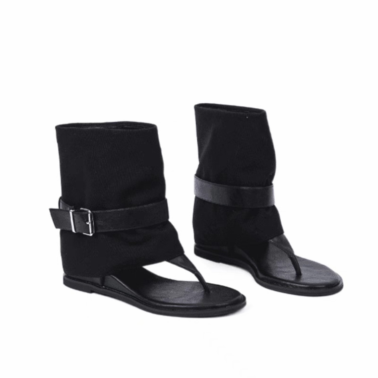 Sandale cu partea superioară din material textil, talpă din cauciuc, înălțime medie, vârf rotund, stil retro