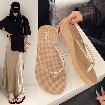 Cleotk Sandale de plajă pentru femei - partea superioară PVC, talpă din cauciuc, închidere Kick, talpă plată, model solid