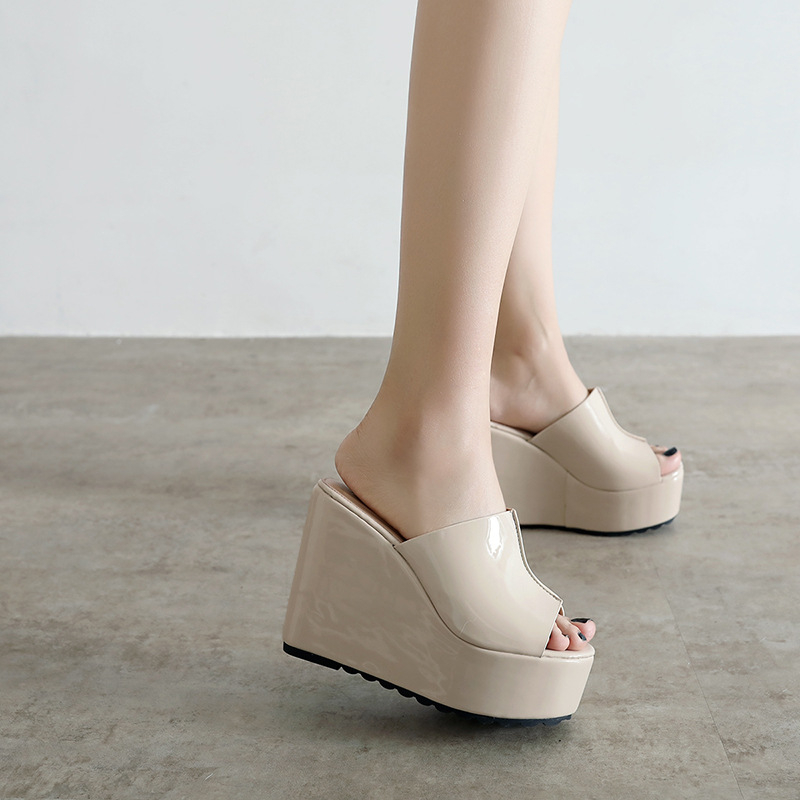 Sandale dama cu stil coreean, deget deschis, platformă înclinată, toc înalt, piele patent, talpă din cauciuc, interior microfibră