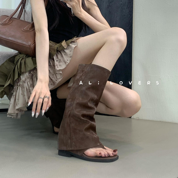 Sandale din velur, stil urban (Material superior: Velur; Categorie: Sandale; Stil: Urban; Sezon: Vară 2025)