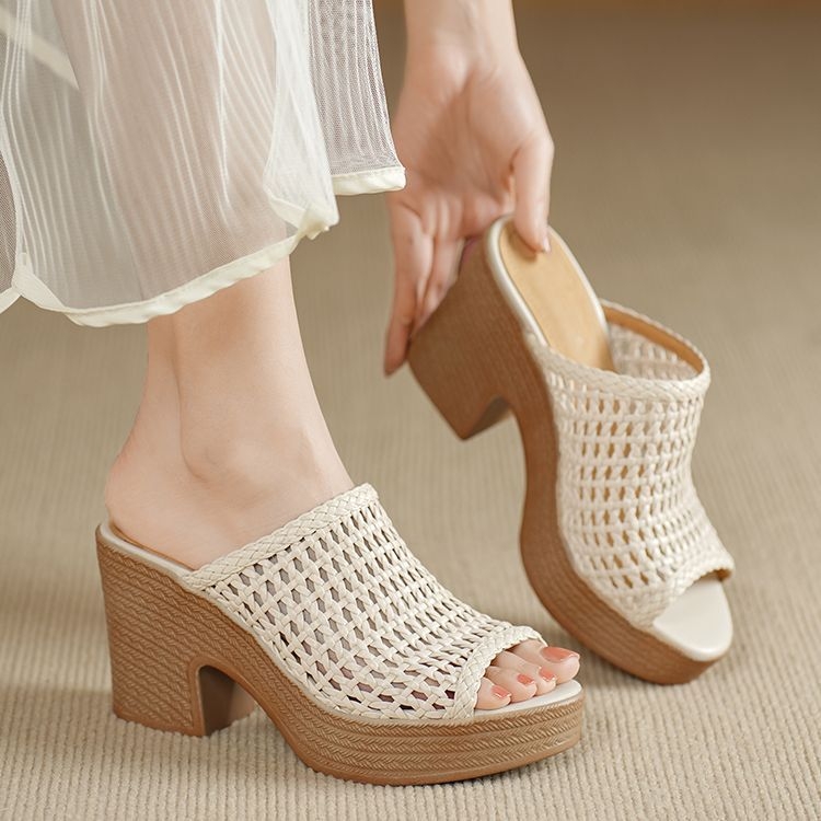 PU augšējā daļa sandālēm, apaļš purns, gumijas zole, korejiešu stils, vasara 2025