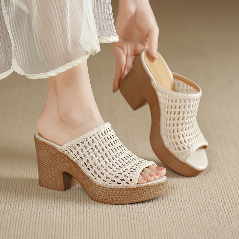 PU augšējā daļa sandālēm, apaļš purns, gumijas zole, korejiešu stils, vasara 2025