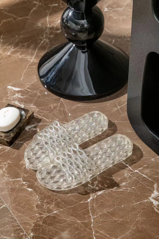 Sandale PVC cu platformă pentru femei, pentru casă – toc mic 1–3 cm, vârf rotund, partea superioară PVC, talpă PVC, talpă injectată