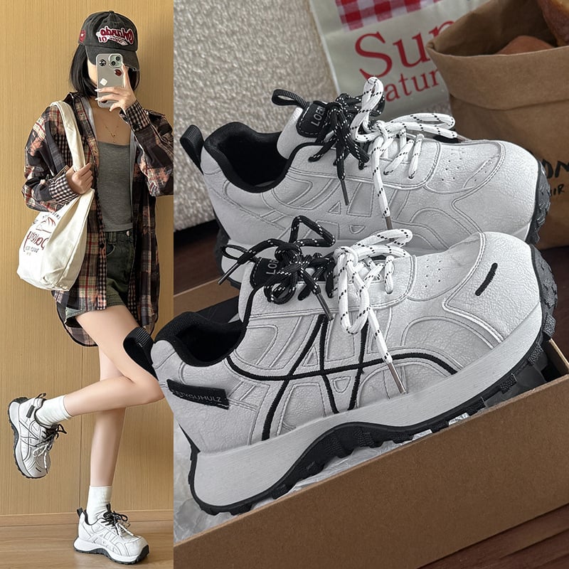 Pantofi damă tip dad, talpă groasă, căptușeală pufoasă, vârf rotund, șireturi, talpă din cauciuc