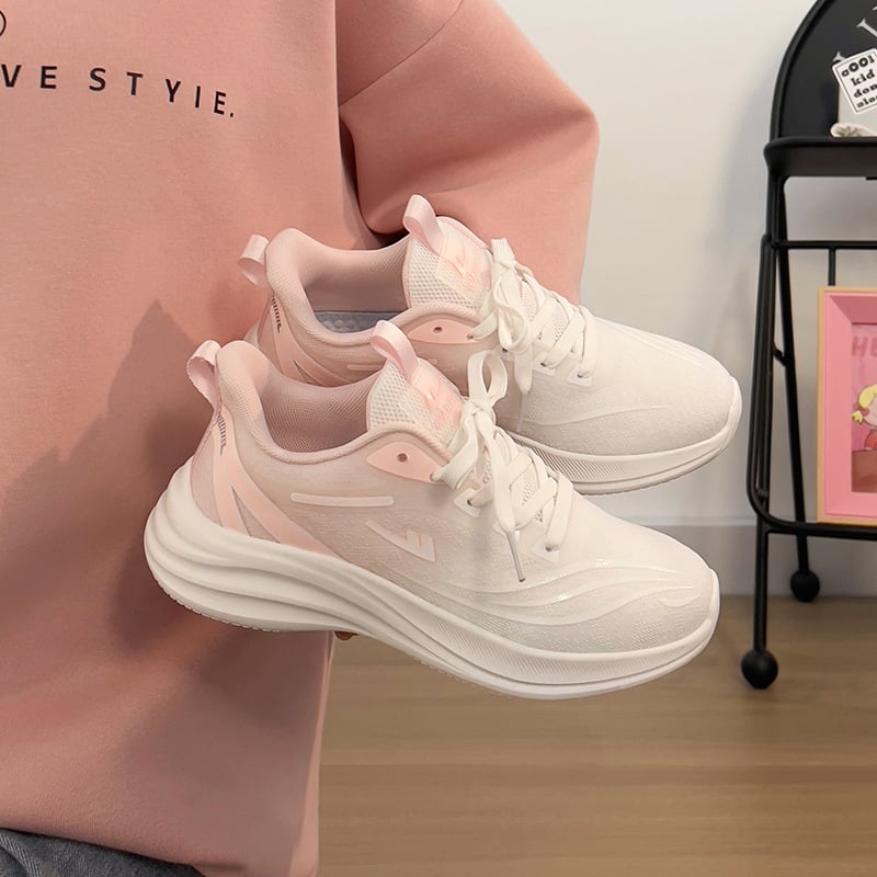 Női nyári sneaker, lélegző hálós felsőrész, magas szár (3-7 cm), PU talpbetét, PVC talp, csúszásmentes, kényelmes