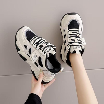 Ženske tenisice stil Dad Shoes, gornji dio od PU kože, niski vrh, mrežasta podstava, EVA ulošak, protuklizna gumena potplat