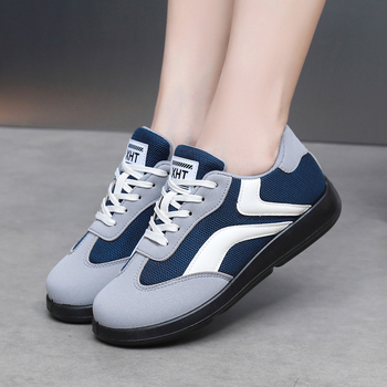 Pantofi damă cu talpă plată – stil minimalist modern, partea superioară din piele sintetică, talpă și branț PU, șireturi, toc plat mic 1–3 cm