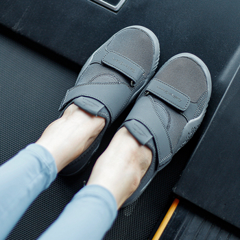 Pantofi sport casual - ușori, respirabili, talpă antiderapantă; partea superioară din textil; talpă interioară EVA; talpă din cauciuc