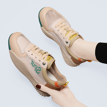 Női könnyű, lélegző hálós sportcipő PU talpbetéttel és gumitalppal, alacsony felsőrész, 3-5 cm középmagas sarok