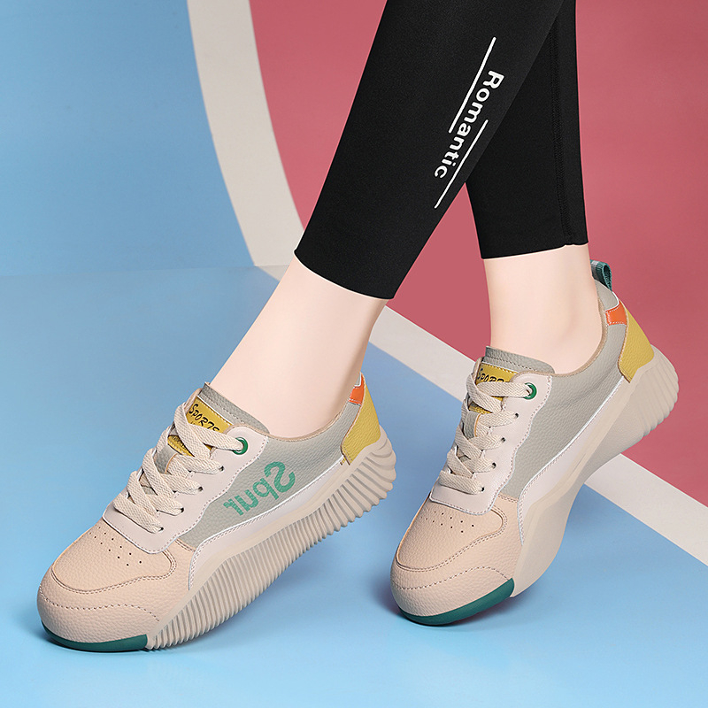 Női könnyű, lélegző hálós sportcipő PU talpbetéttel és gumitalppal, alacsony felsőrész, 3-5 cm középmagas sarok