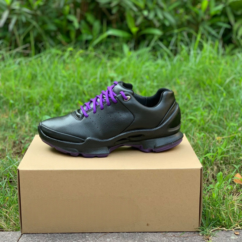 Női futócipő – könnyű, felsőrész bőrből, hálós belső, PU talp, fűzős zárás