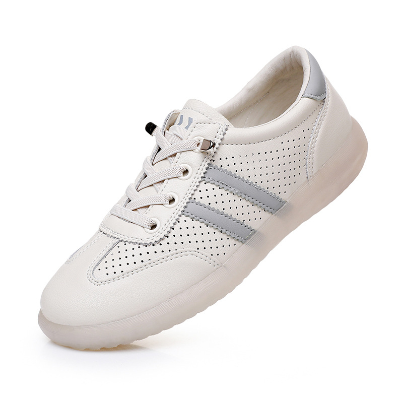 Női slip-on szabadidőcipő – kerek orr, alacsony felső rész, felső anyag: tehénbőr másodlagos réteg, PVC talp