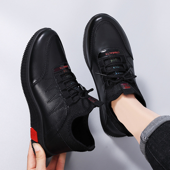 Дамски спортни обувки без връзки за ежедневието с кръгла носка, PU горна част, PU стелка, мрежеста подплата и гумирана подметка