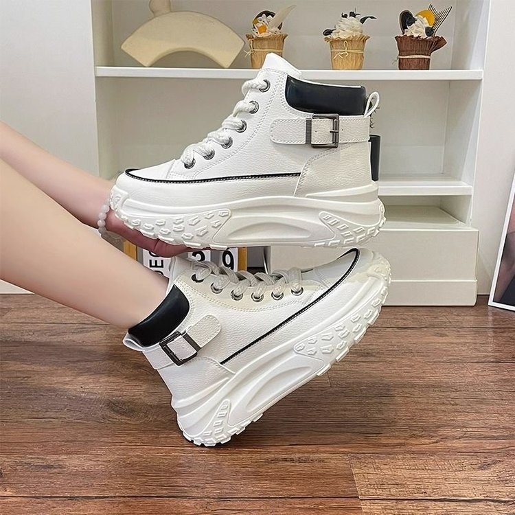 Női koreai stílusú vastag talpú sportcipő, PU felsőrész, gumitalp, hálós bélés, kerek orr, elöl fűzővel záródó, alacsony boka, ősz 2023