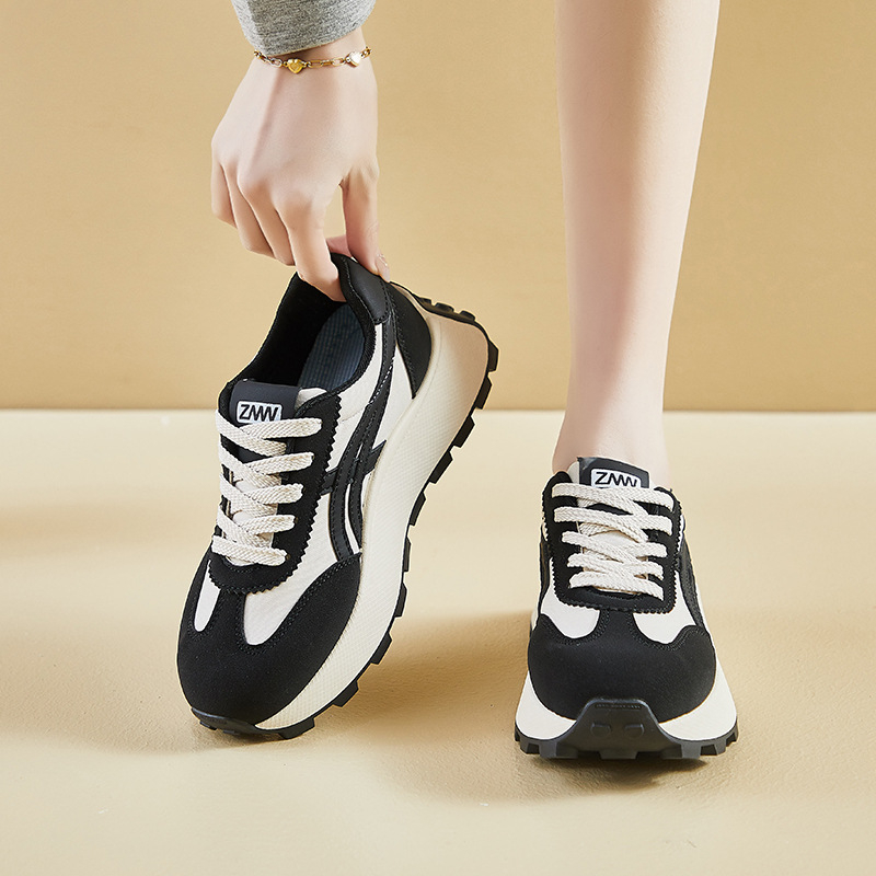 Női koreai stílusú dad shoes cipő, vastag emelőtalppal, PU felsőrész, gumitalp, kerek orr, fűzőzáras, 3-5 cm klin talp, tavasz 2025